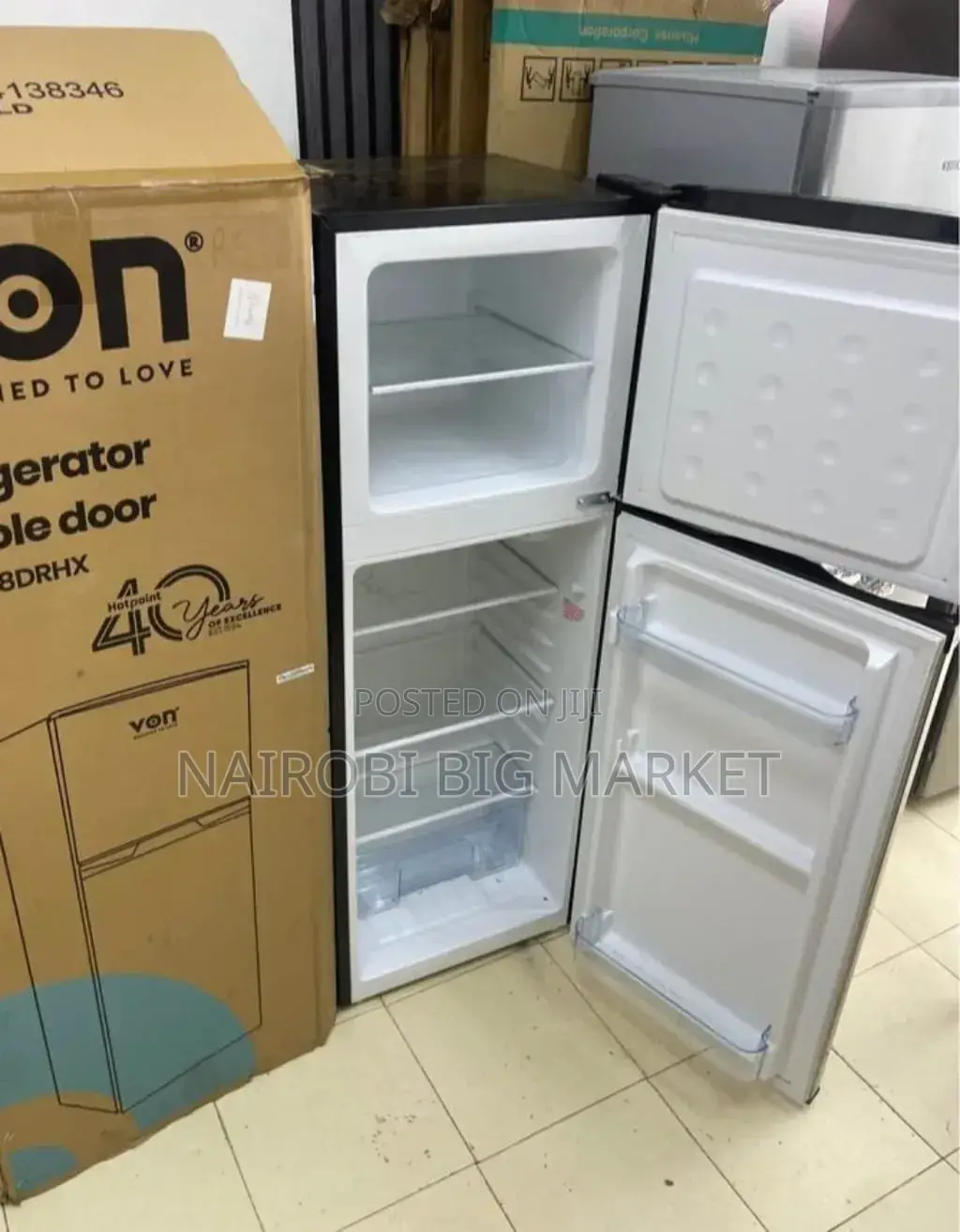 Von 138 Litres Fridge With Extra Base Large Compartment