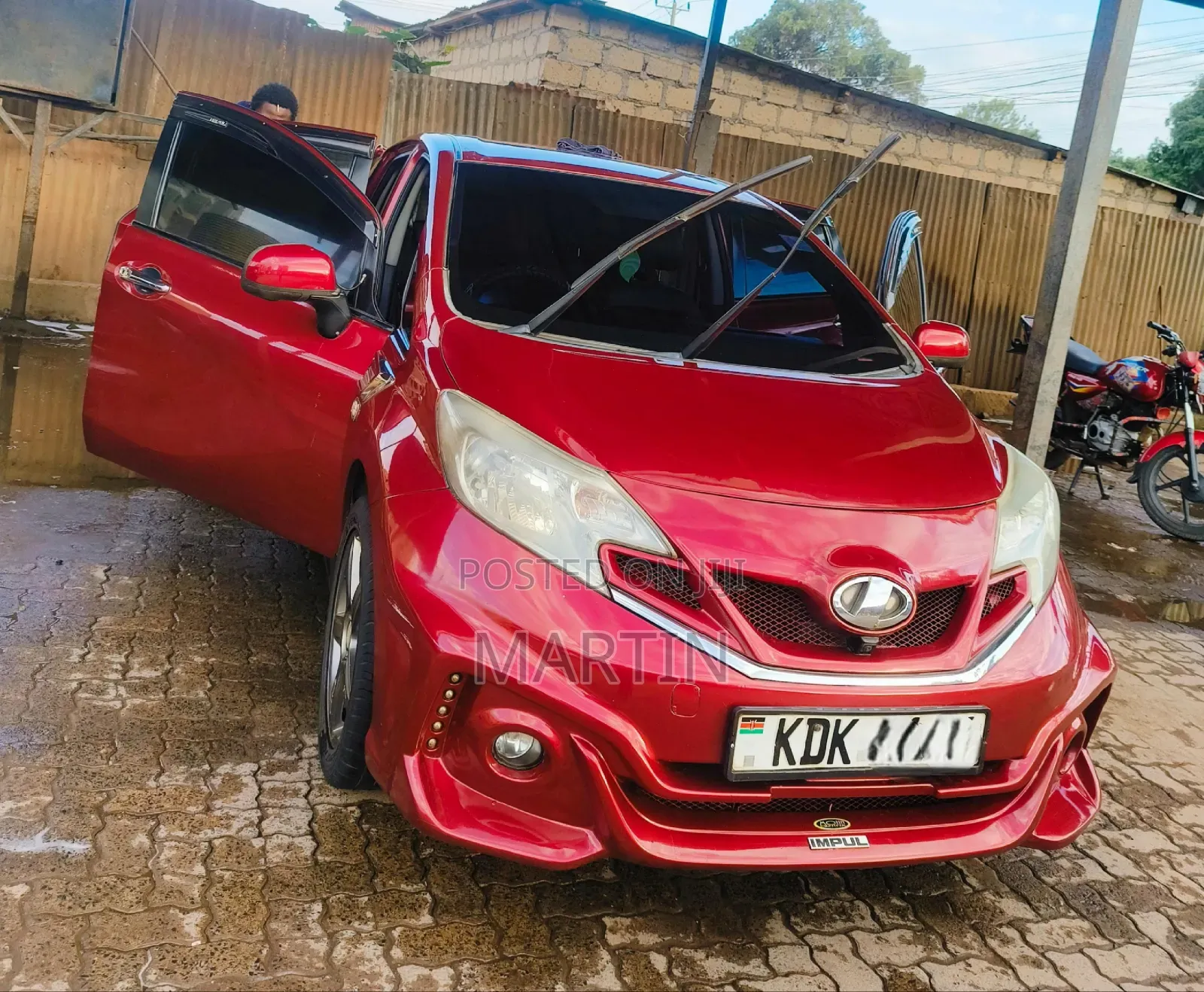Nissan Note 2014 Red