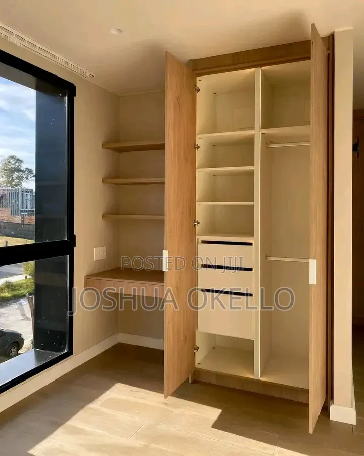 Cabinets Wall Mounted and Movable