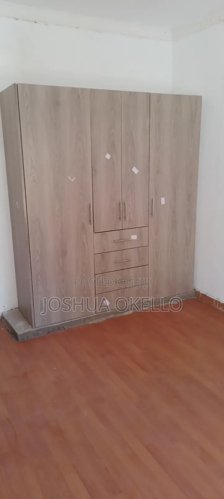 Cabinets Wall Mounted and Movable