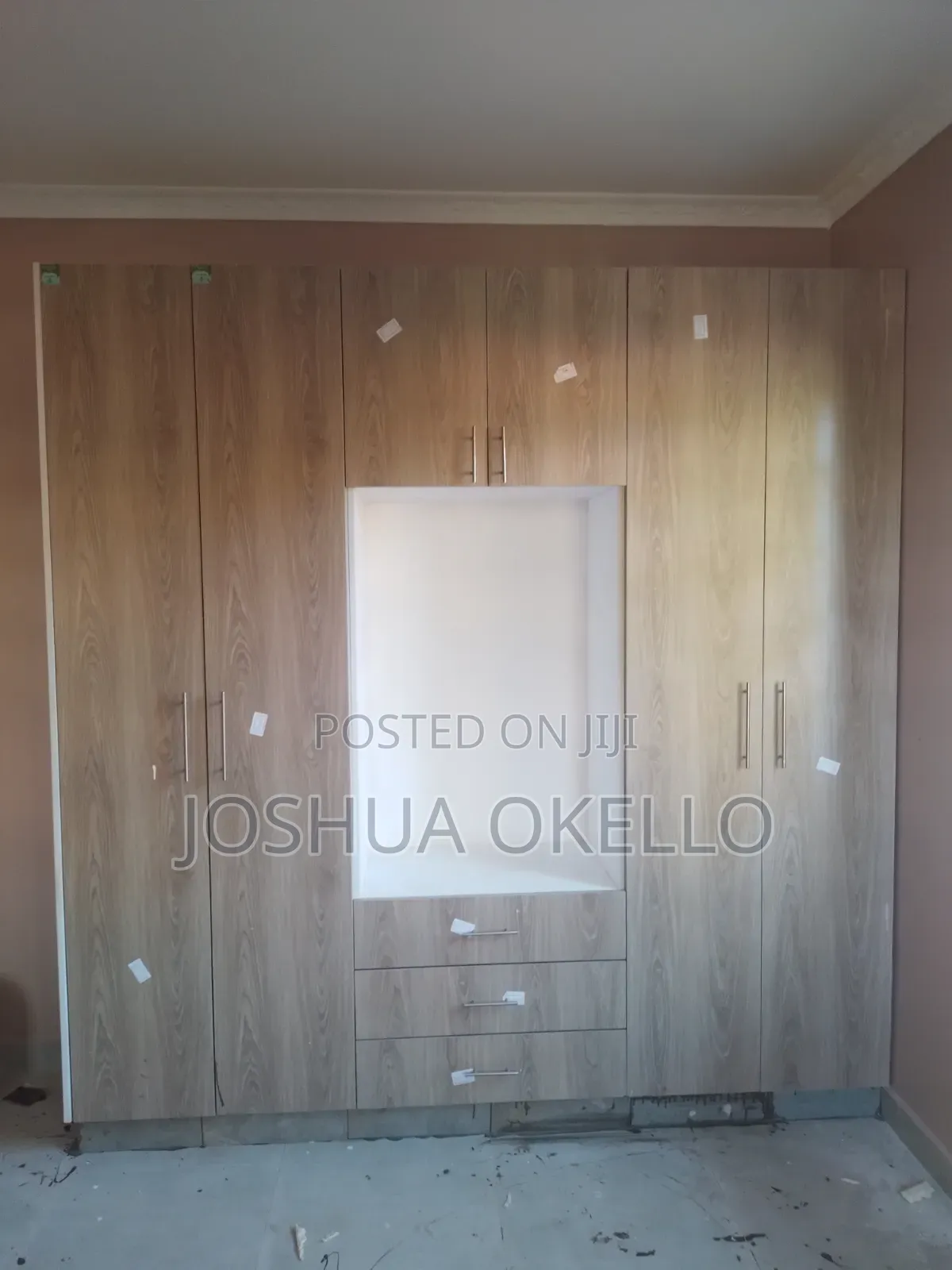 Cabinets Wall Mounted and Movable