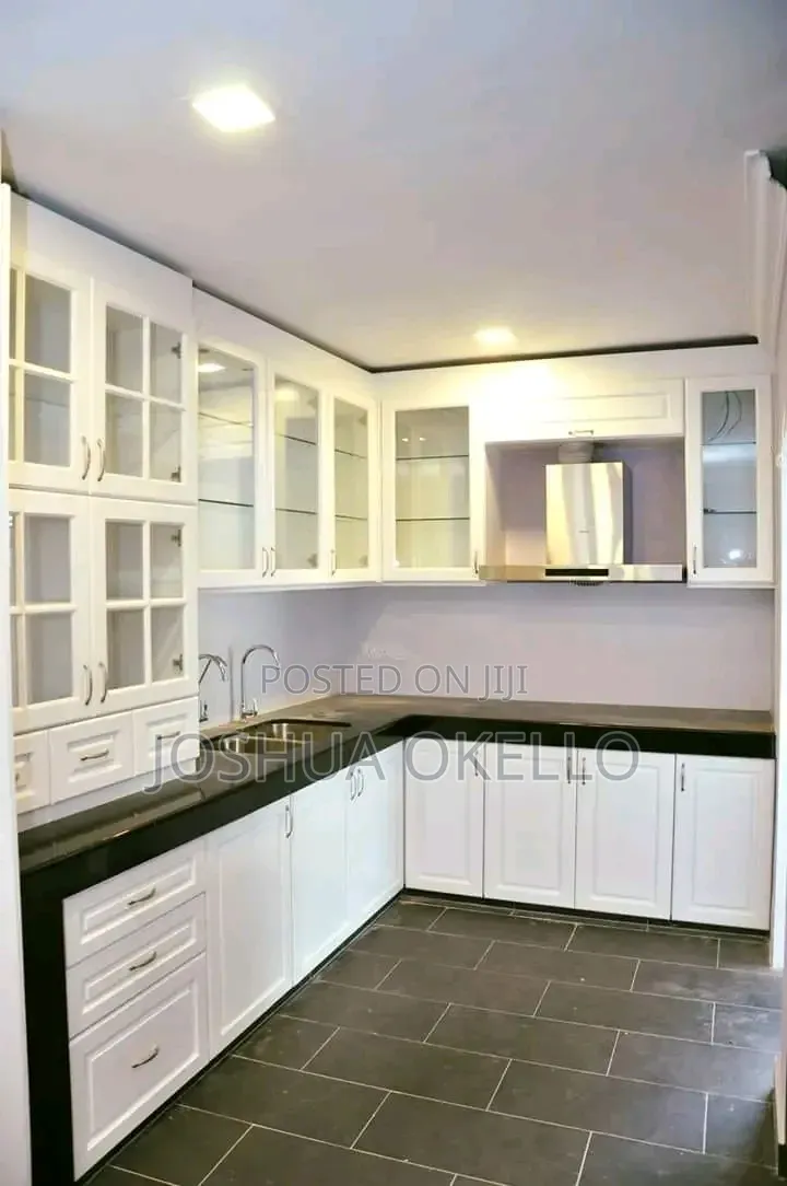 Kitchen Cabinets,glass Doors and Solid