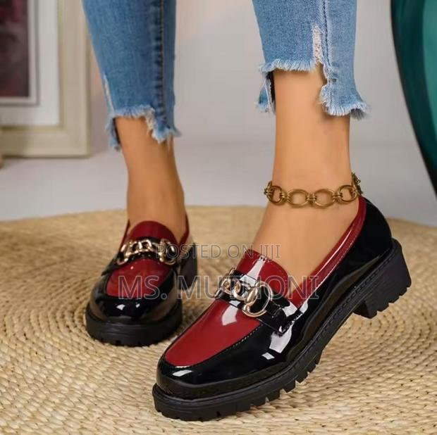 Ladies Wetlook Brogues Sizes 37 - 43 - thumbnail 3