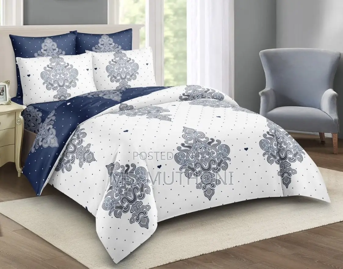 Luxurious Tones Binded (5*6) Duvet Sets