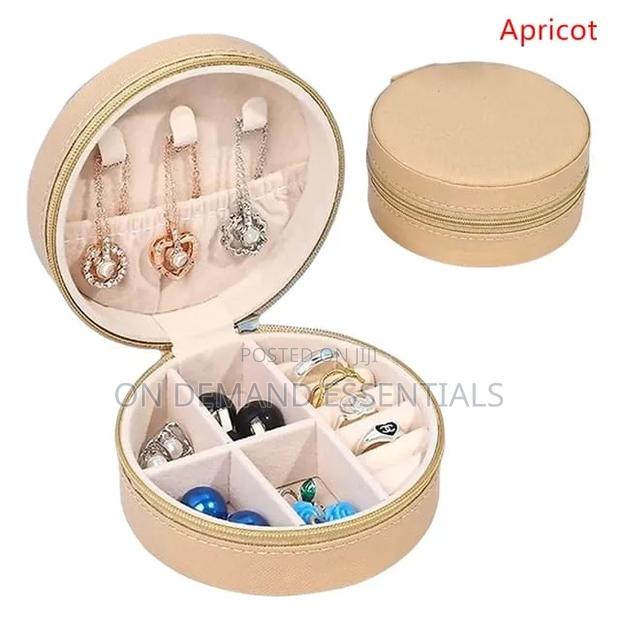 Portable Travel Storage Organizer Jewelry Case - thumbnail 2