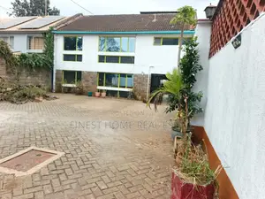 4bdrm Maisonette in Kilimani for rent