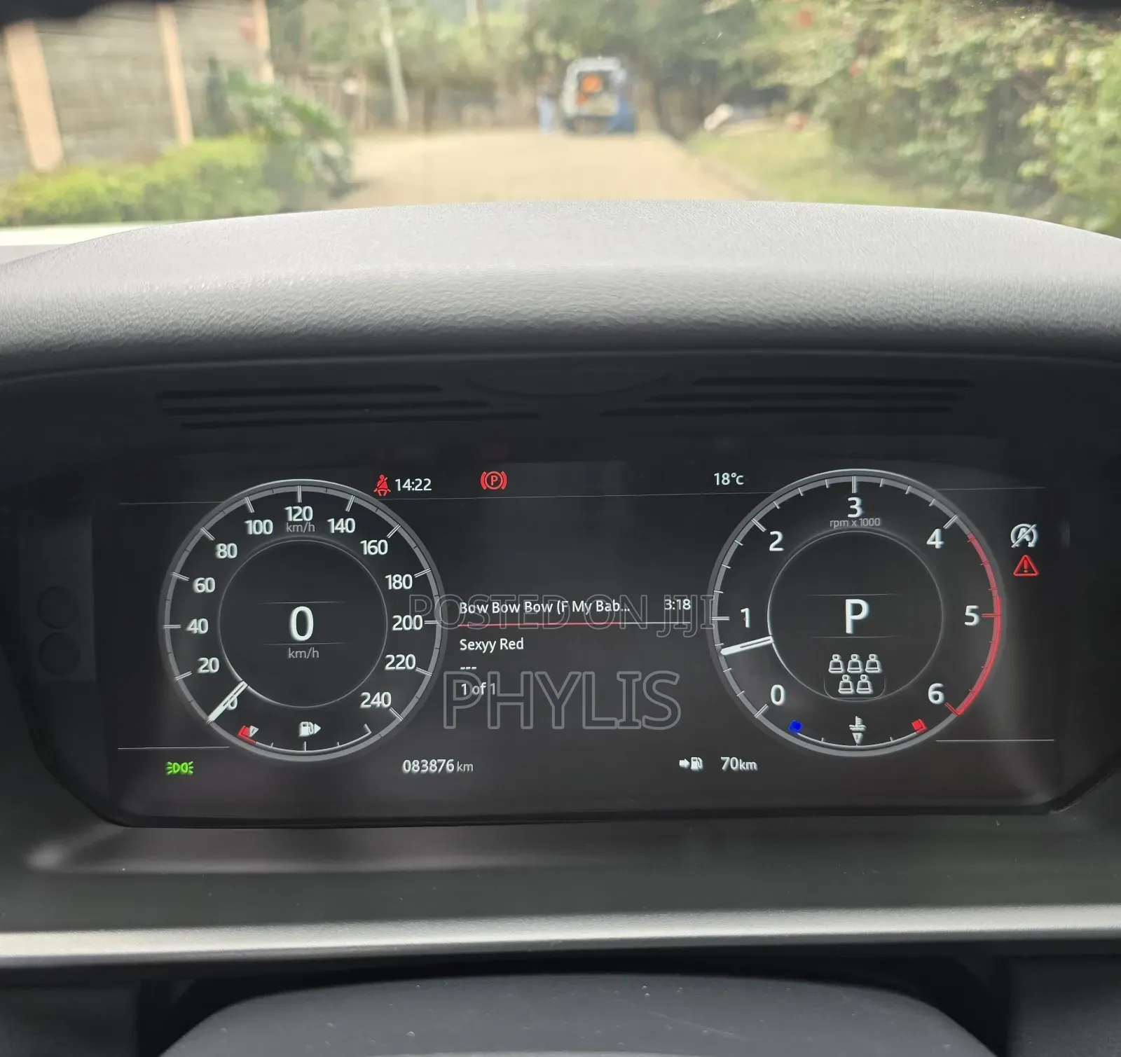 Land Rover Discovery 2019 White