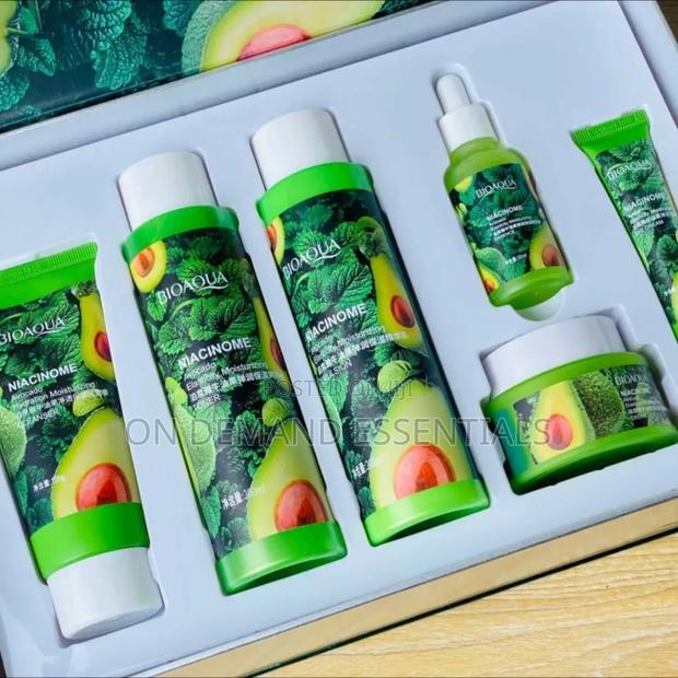 6-Piece Bioqua Avocado Skincare Set - thumbnail 3