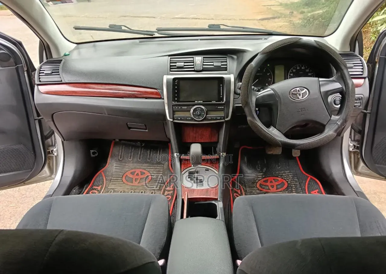 Toyota Premio 2008 Silver