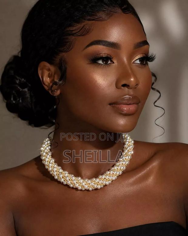 Pearl Necklace - thumbnail 2