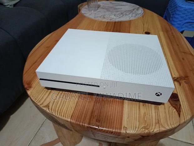 Xbone 1s 1tb - thumbnail 2