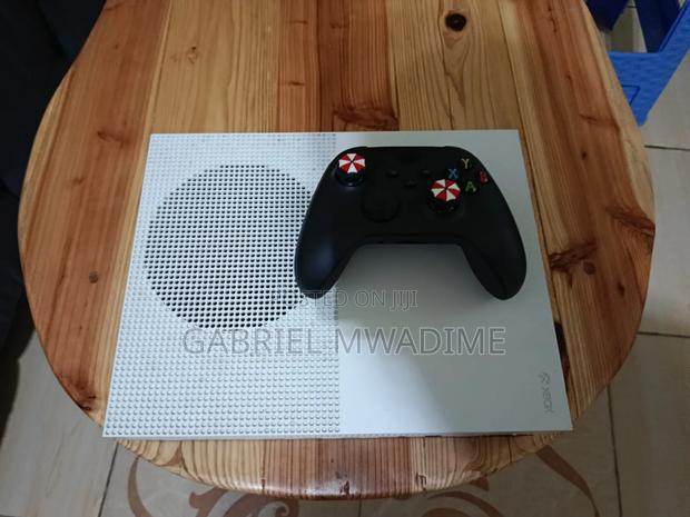 Xbone 1s 1tb - thumbnail 6