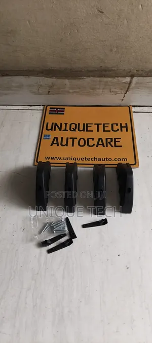Universal 4PCS Rear Bumper Diffusers Splitter Fins