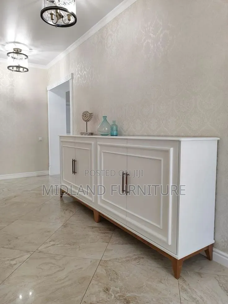 Buffet Cabinets / Dining Buffet Cupboards