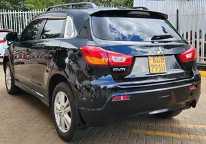 Mitsubishi RVR 2.0 2011 Black