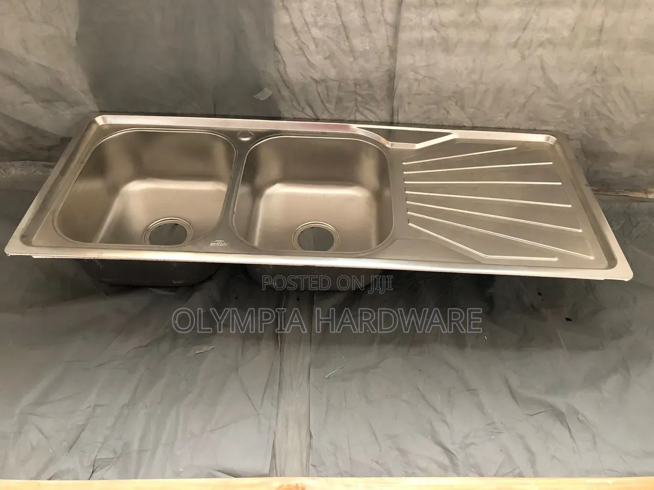 Kitchen Sink Double Bowl, Single Drain