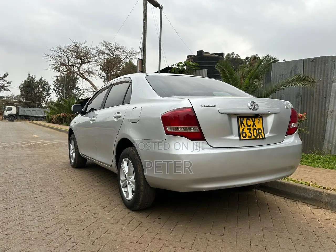 Toyota Axio 2012 Silver