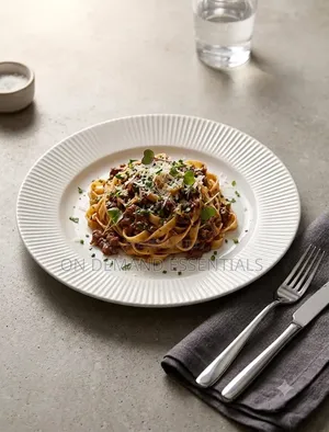 Dinner Plate With Lines