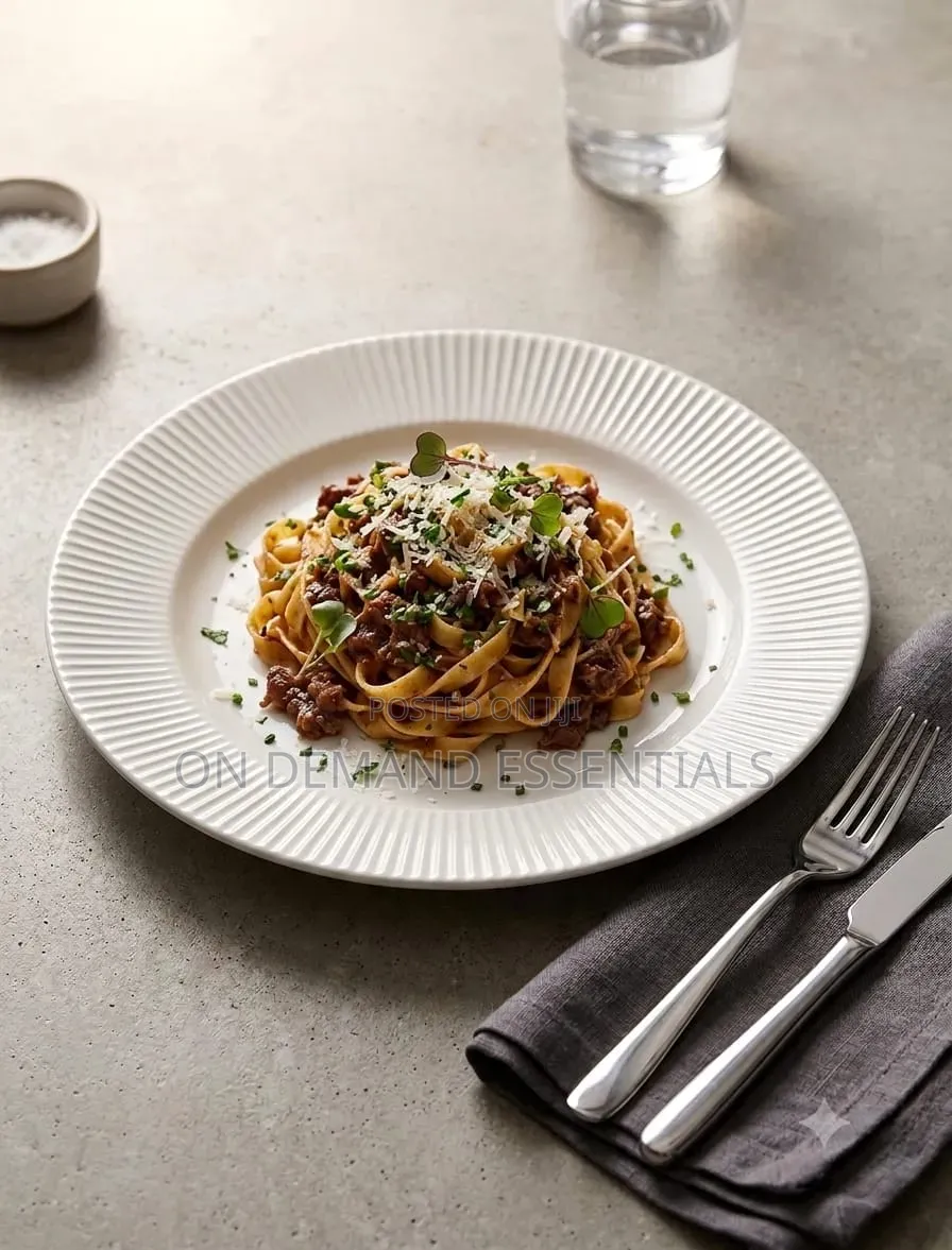 Dinner Plate With Lines