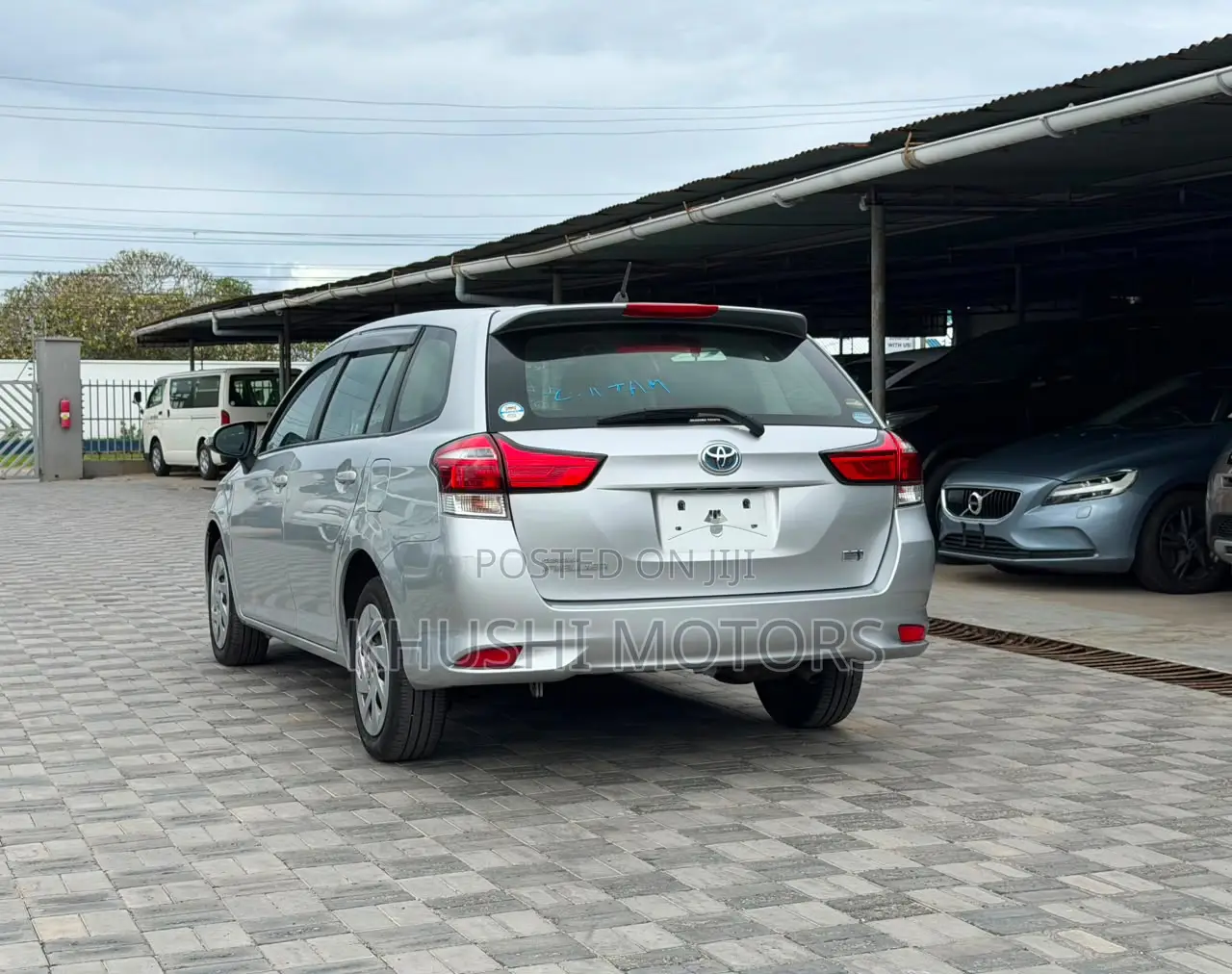 Toyota Corolla Fielder 2019 Silver