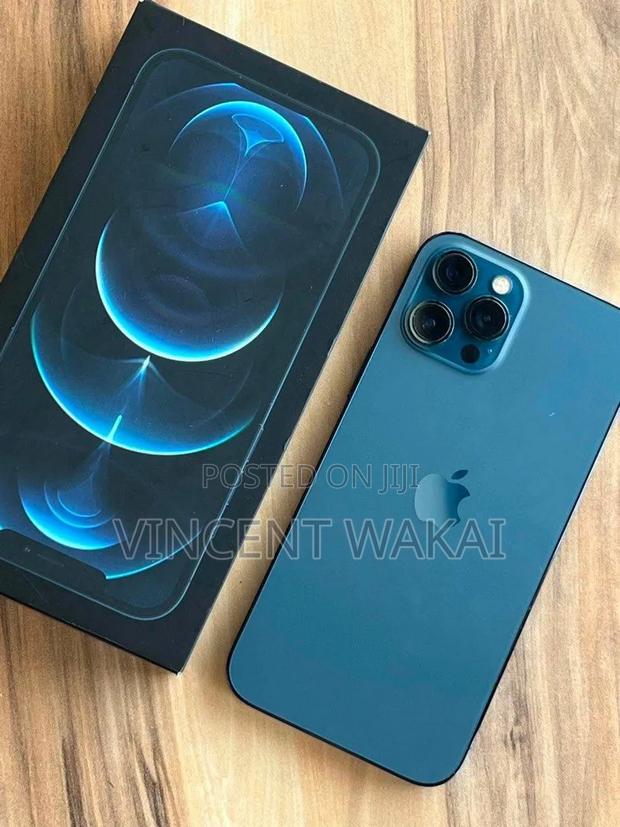 Apple iPhone 12 Pro Max 512 GB Blue - main view