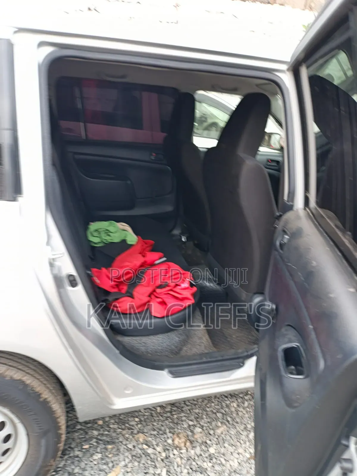 Toyota Probox 2017 Silver