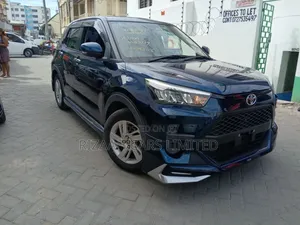 Toyota Raize 2020 Blue