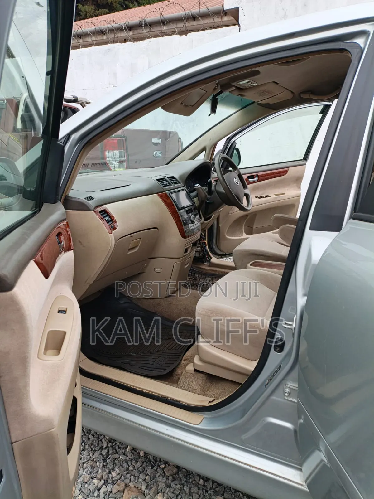 Toyota Ipsum 2006 Silver