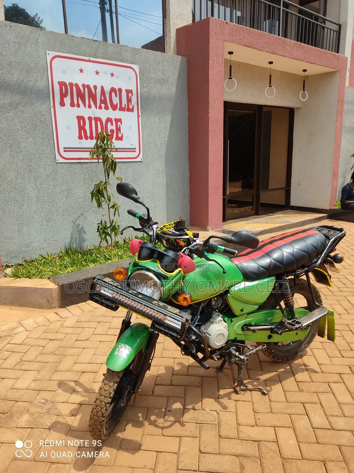 Bajaj Boxer 150 UG 2024 Green