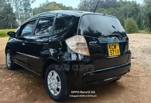 Honda Fit 2012 Silver