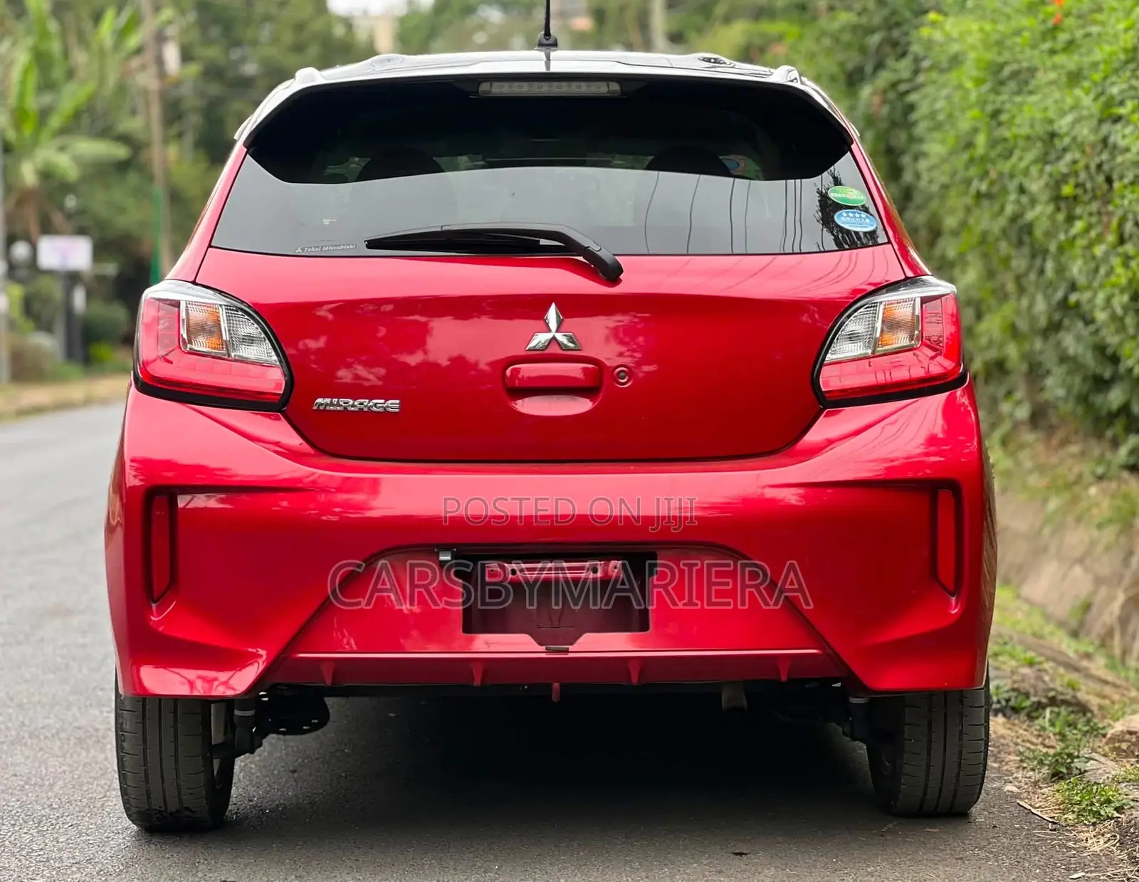 Mitsubishi Mirage 2021 Red