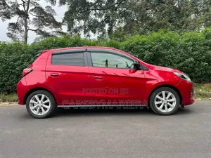 Mitsubishi Mirage 2021 Red