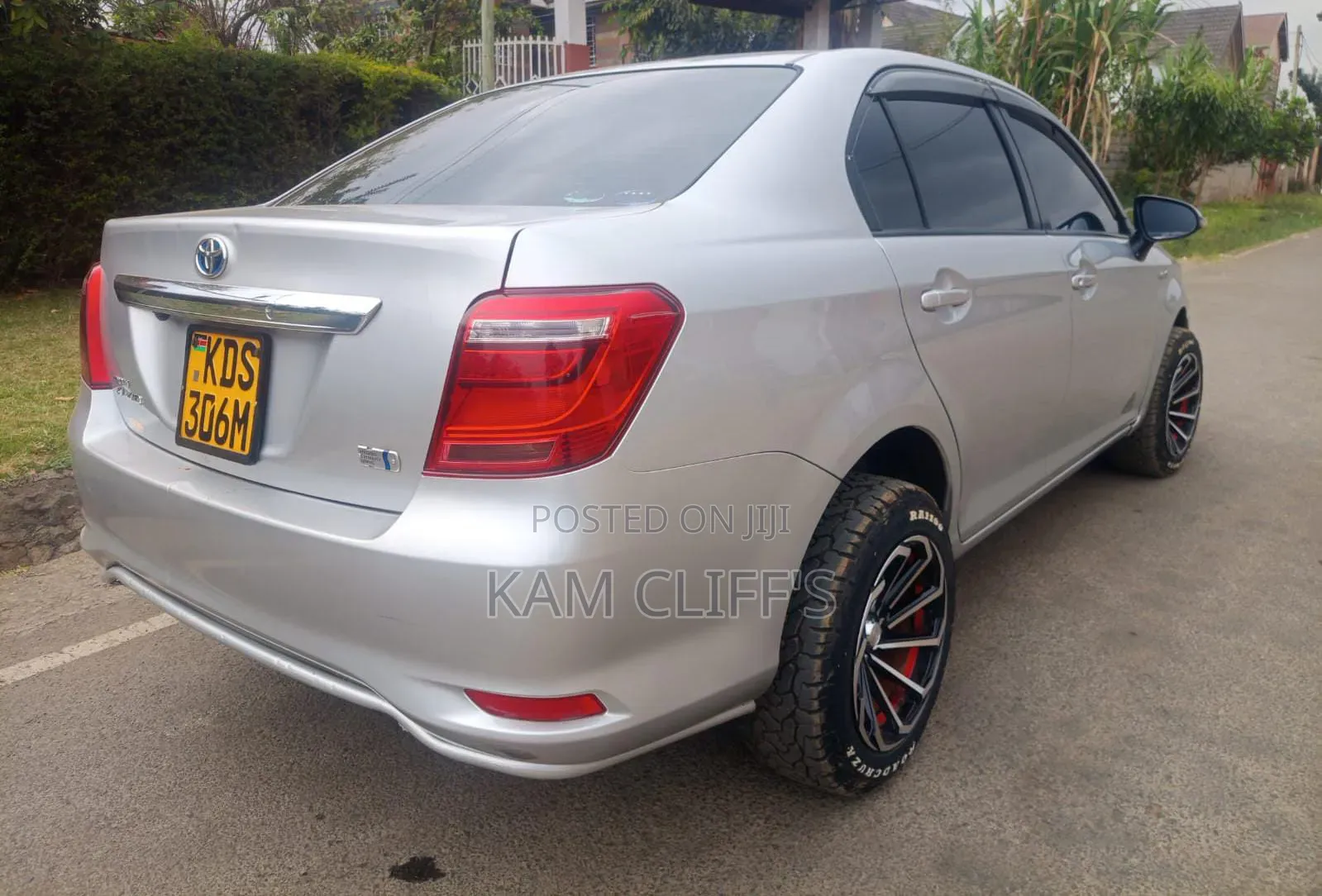 Toyota Axio 2018 Silver