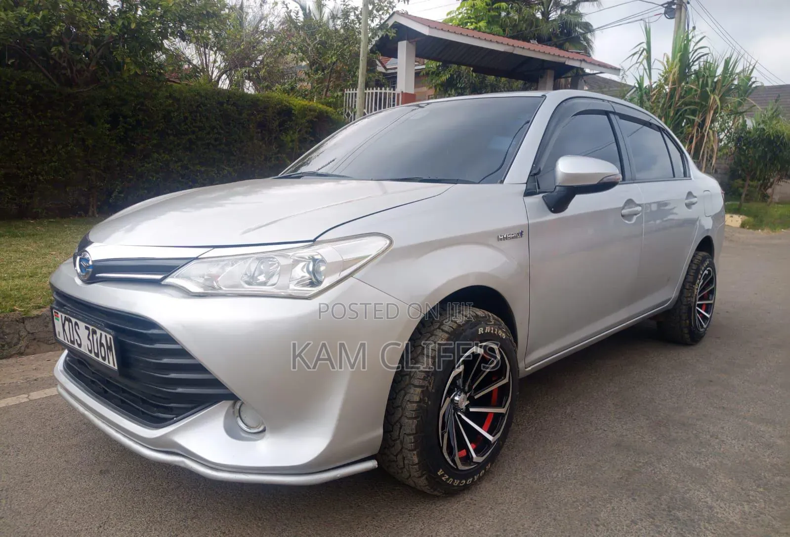Toyota Axio 2018 Silver