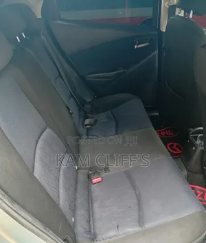 Mazda Demio 2015 Silver