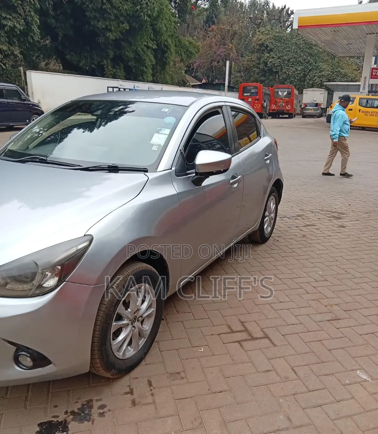 Mazda Demio 2015 Silver
