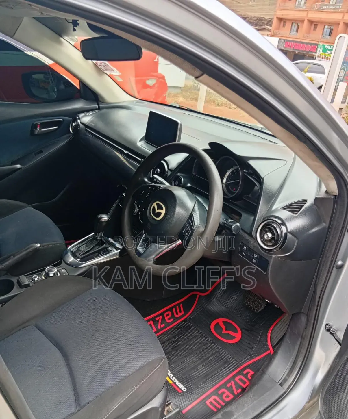 Mazda Demio 2015 Silver