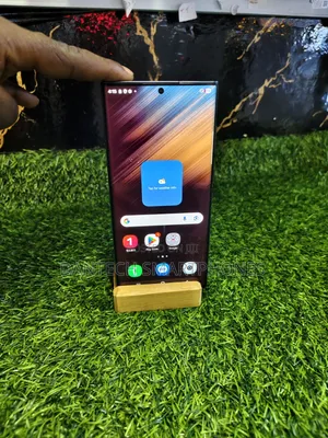 New Samsung Galaxy S22 Ultra 256 GB Black