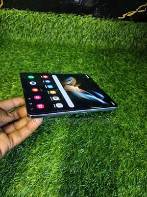 New Samsung Galaxy Z Fold4 256 GB Blue