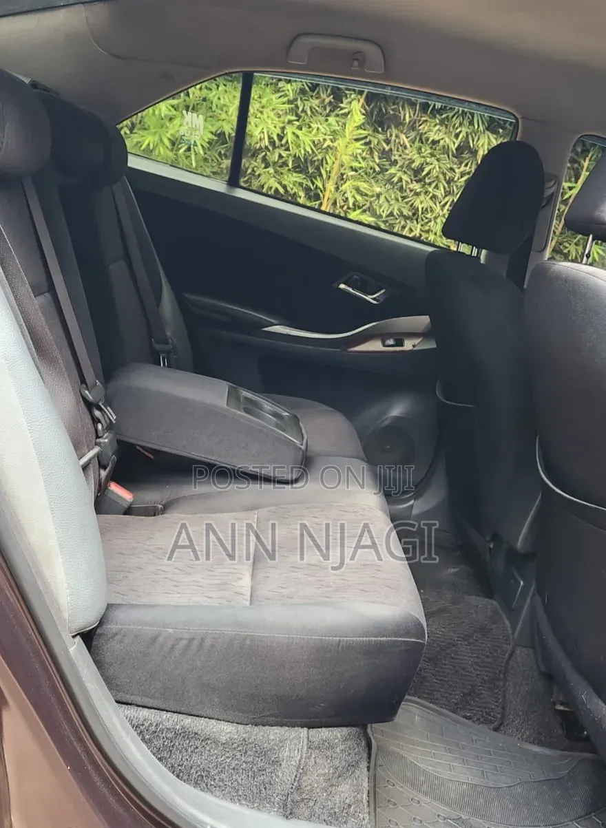 Toyota Allion 2011 Maroon