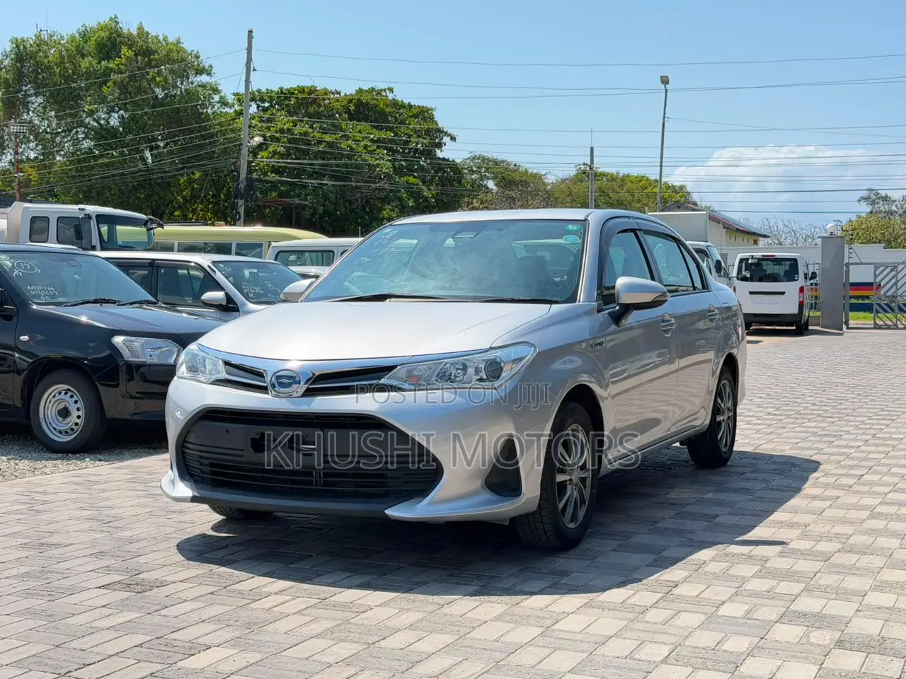 Toyota Axio 2019 Silver