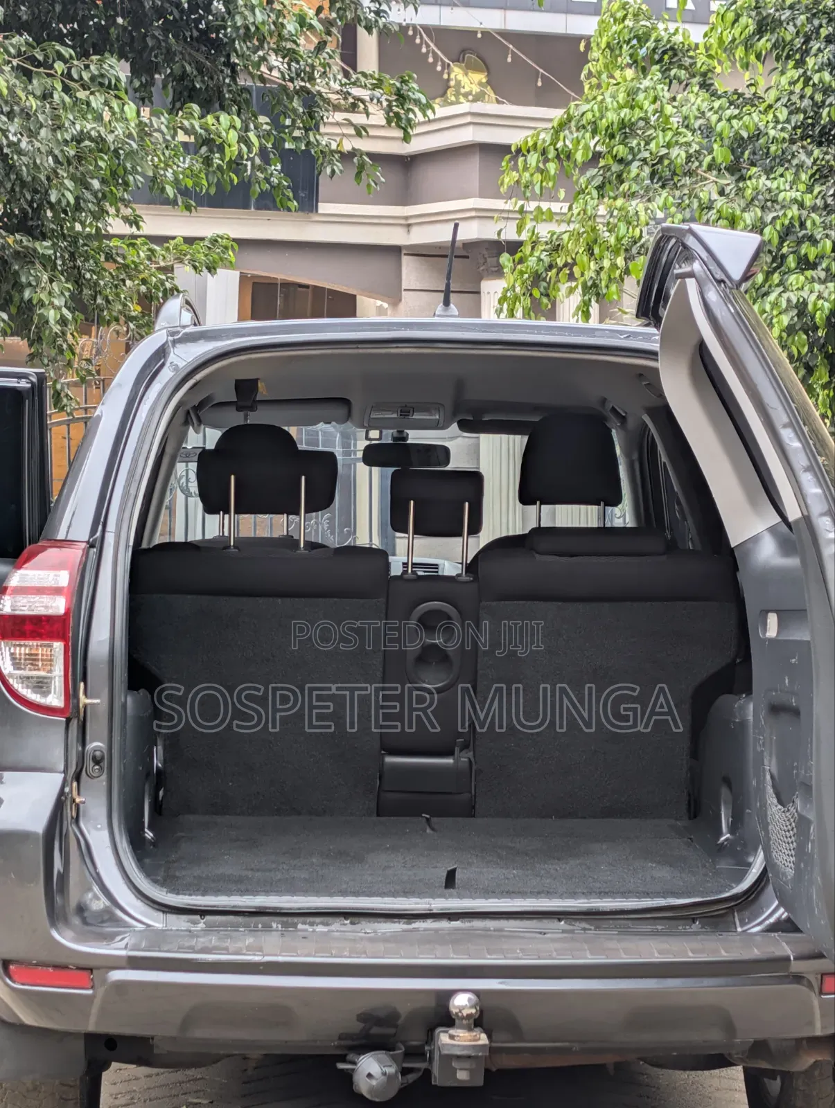 Toyota RAV4 2010 Gray
