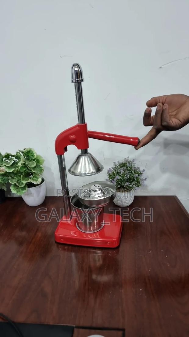 Manual Commercial Citrus Juicer / Hand Press Lemon Squeezer - main view