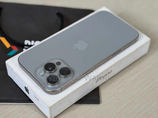 Apple iPhone 16 Pro Max 512 GB - thumbnail 2