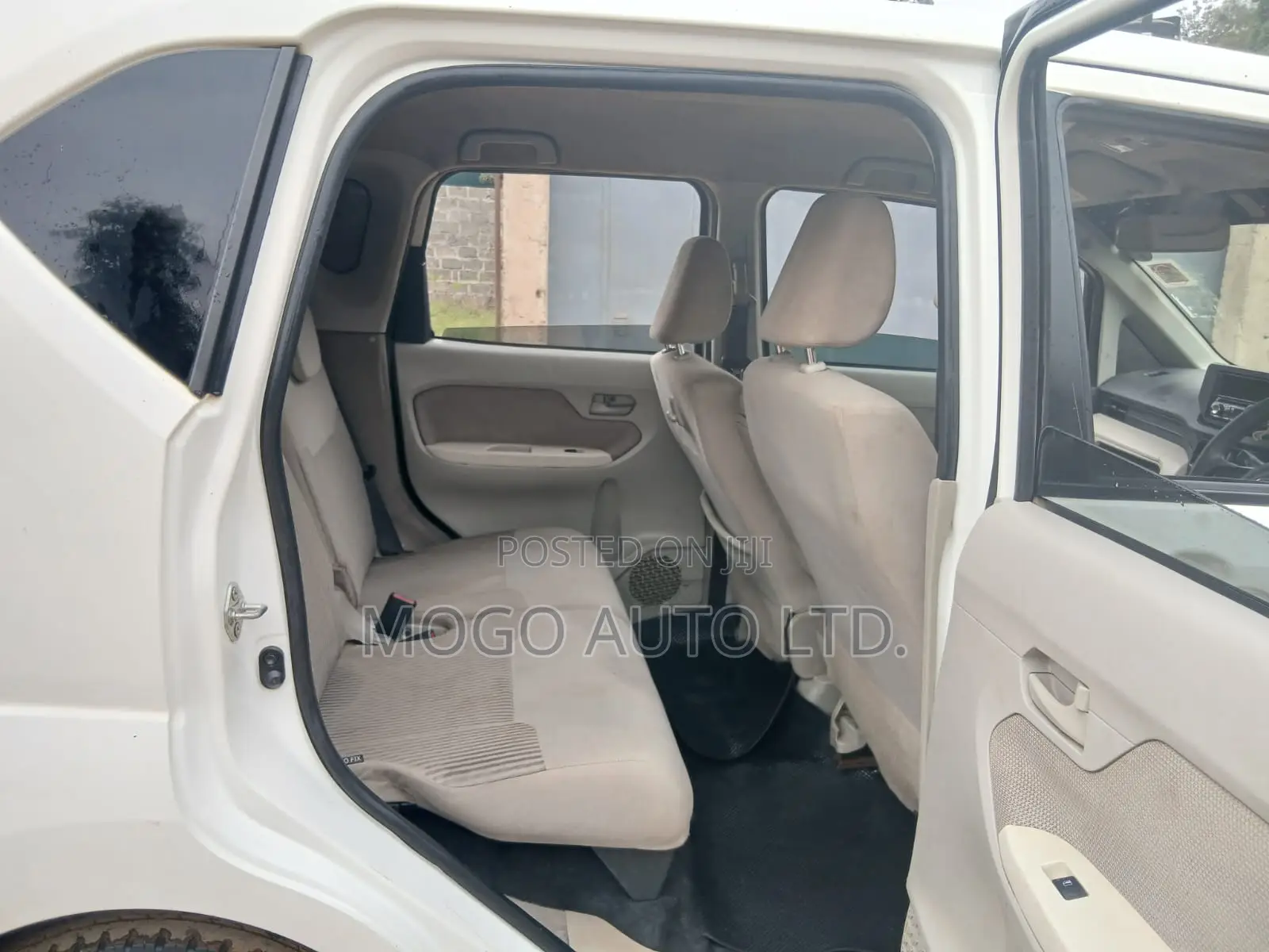 Daihatsu Move 2015 White
