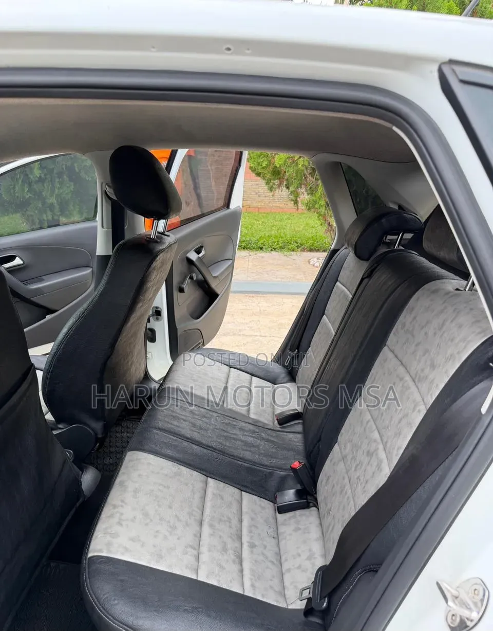 Volkswagen Polo 2019 White
