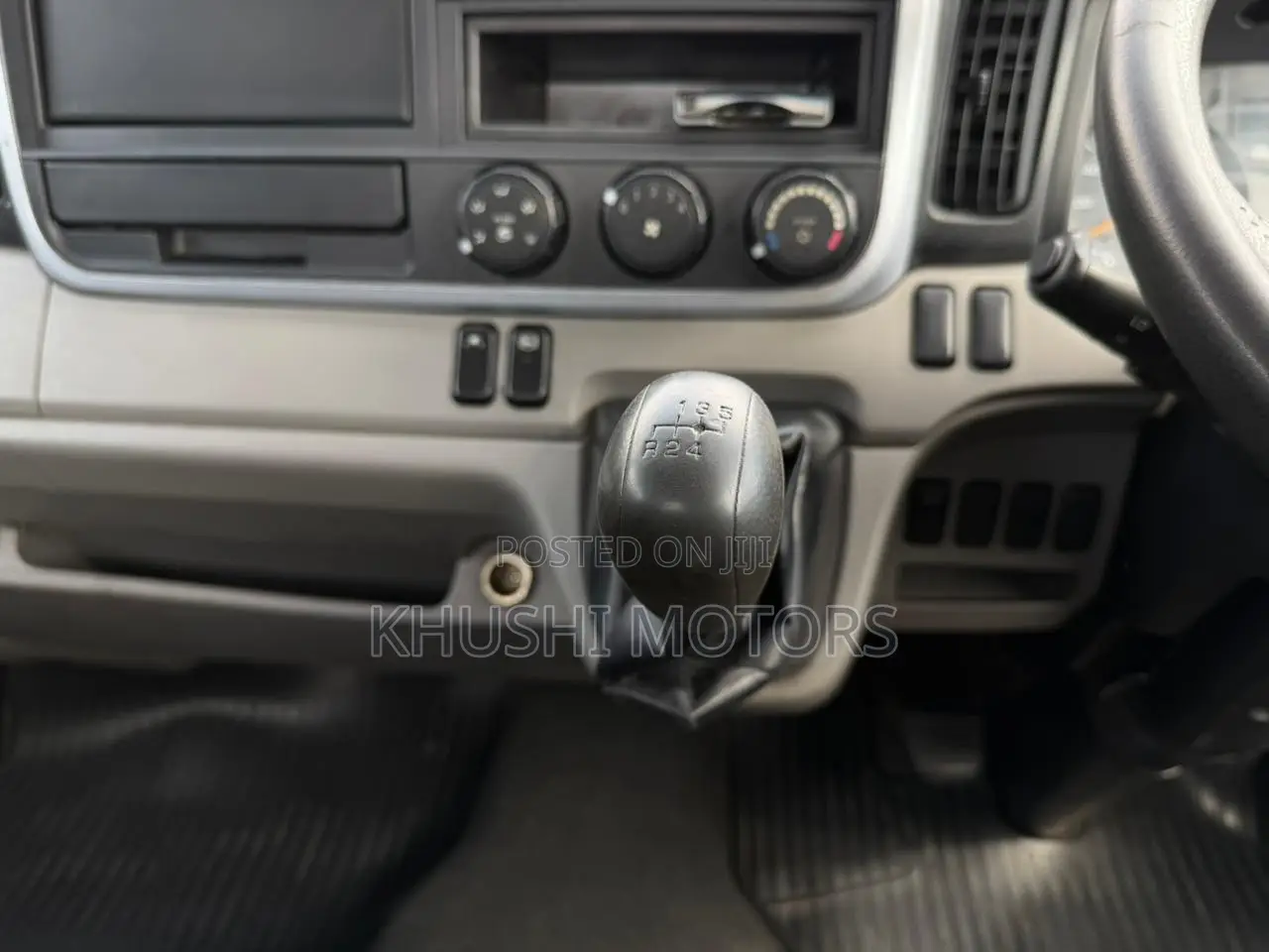 Mitsubishi Fuso Canter