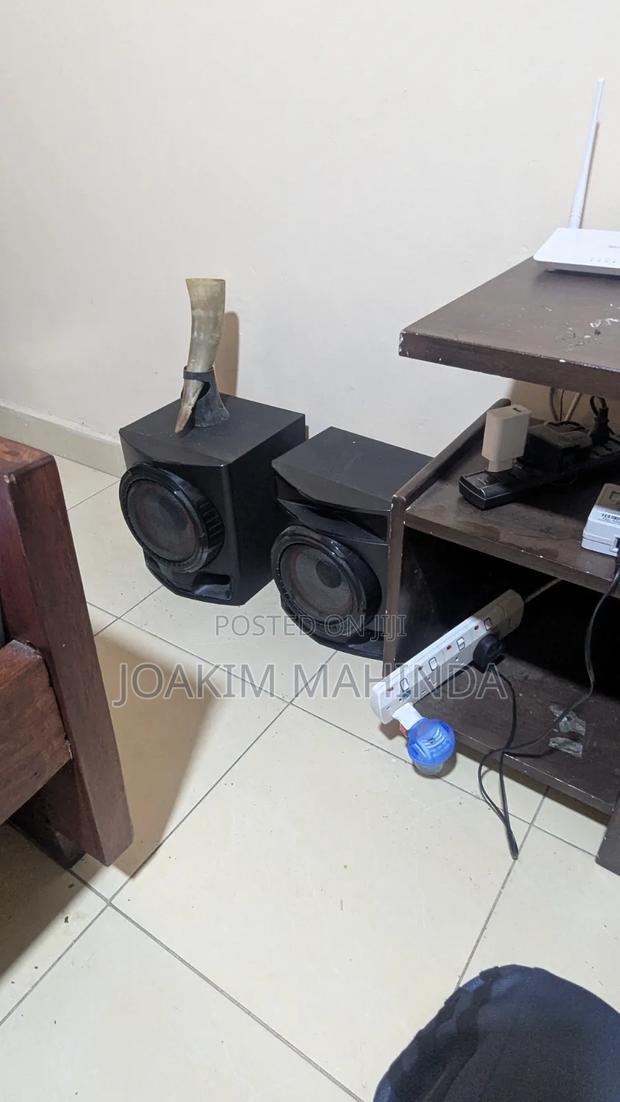 Home Theater - thumbnail 3