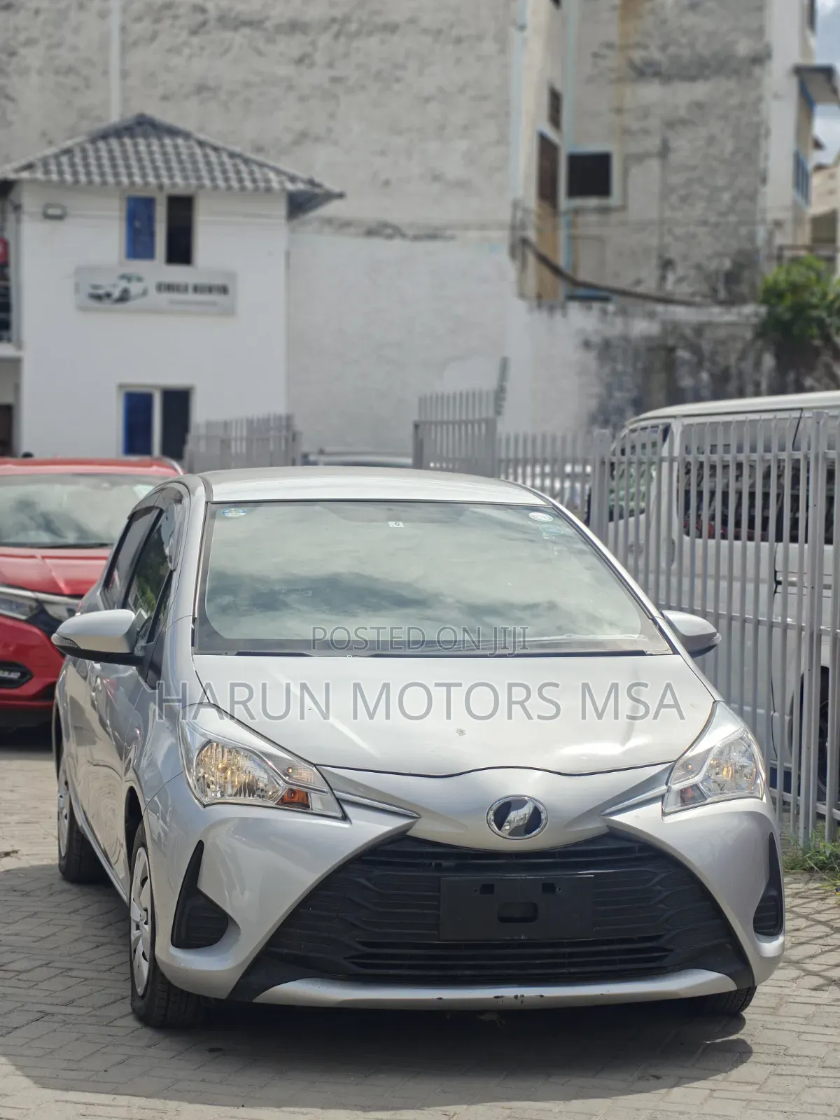 Toyota Vitz 2019 Silver