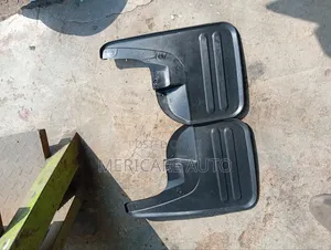 Mudflaps Hilux 2wd